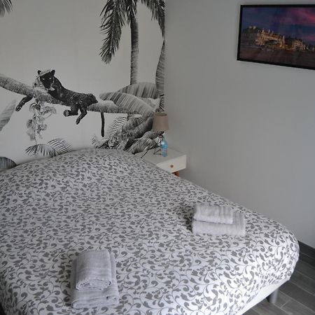 La Petite Bicoque Bed and Breakfast Saint-Suliac Buitenkant foto