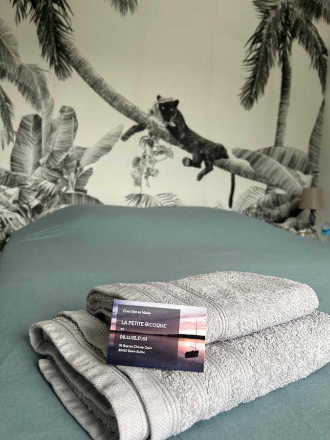 La Petite Bicoque Bed and Breakfast Saint-Suliac Buitenkant foto
